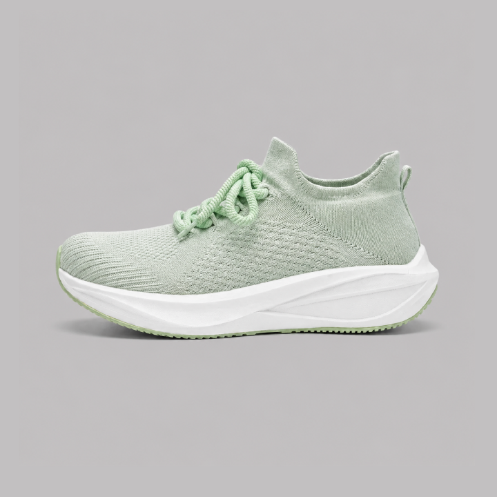 Natural Fit Wide Toe Nursing Shoes